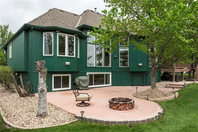 $649,000 | 4417 141st Street, Basehor, KS 66007