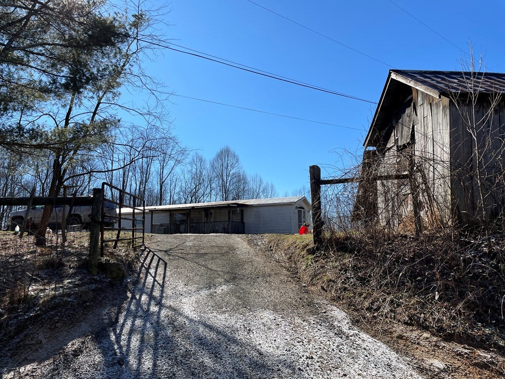 904 Miller Creek Road Honaker, VA 24260 - Photo 10 of 10 Gallery Image 10