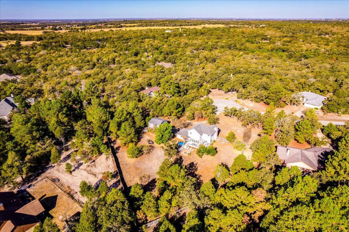 171 Pin Oak Crossing Elgin, TX 78621 - Photo 28 of 32