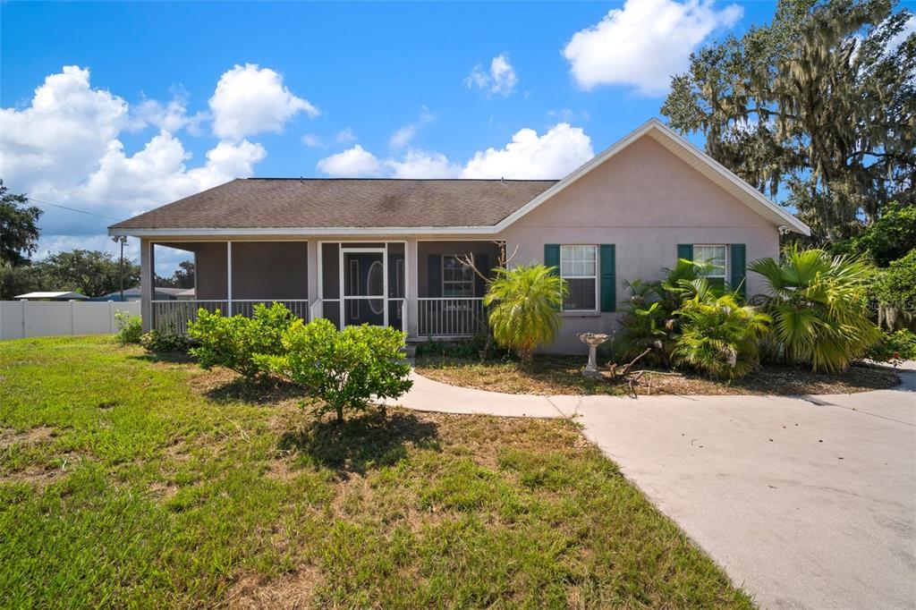 147 Old Welcome Road Lithia, FL 33547 - Photo 1 of 40