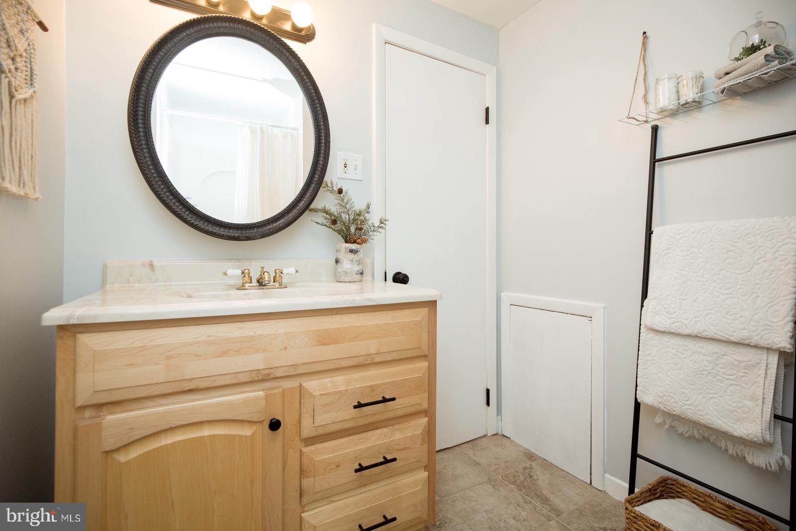 3236 Kilburn Road Philadelphia, PA 19114 - Photo 21 of 40 Gallery Image 21