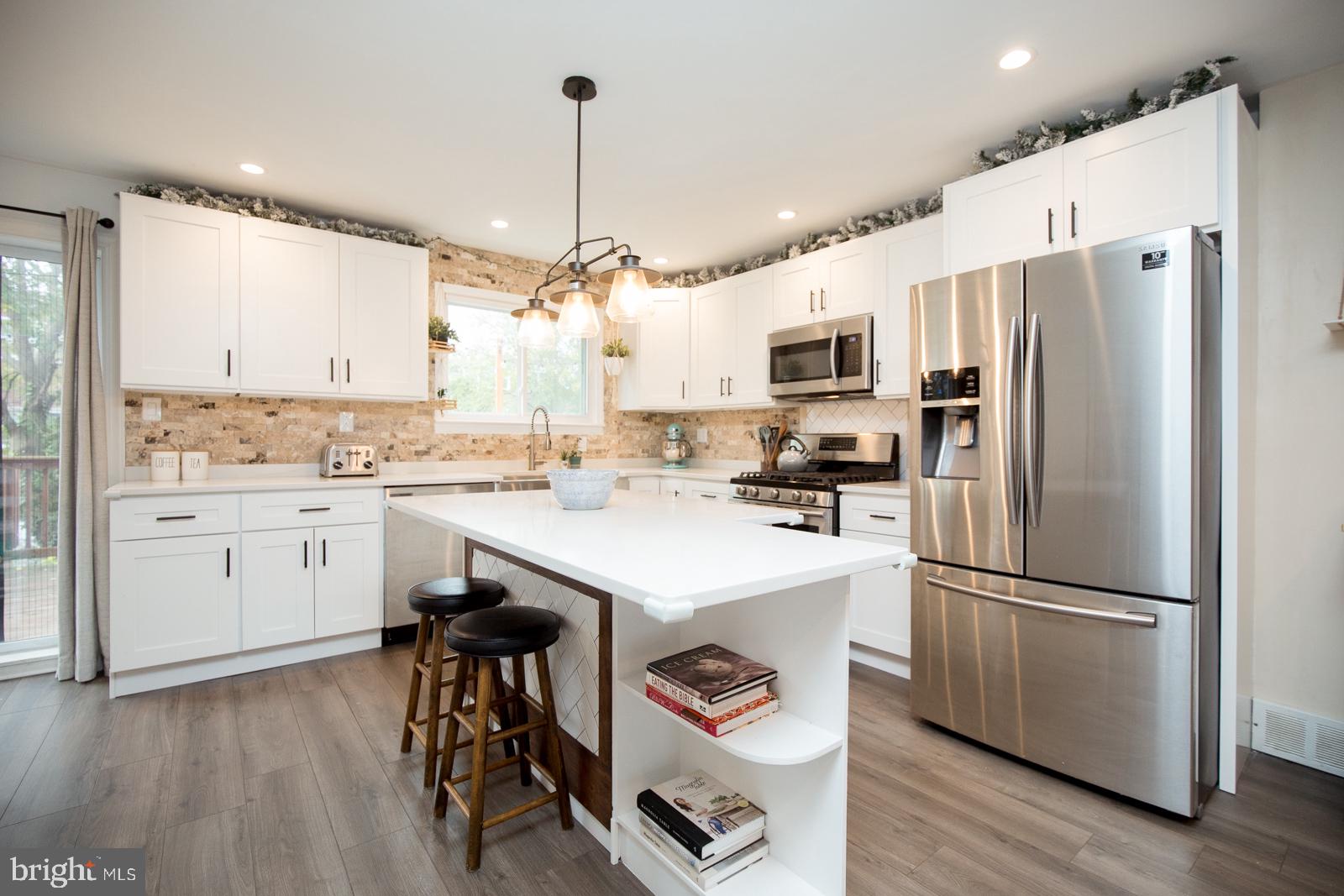 3236 Kilburn Road Philadelphia, PA 19114 - Photo 6 of 40 Gallery Image 6