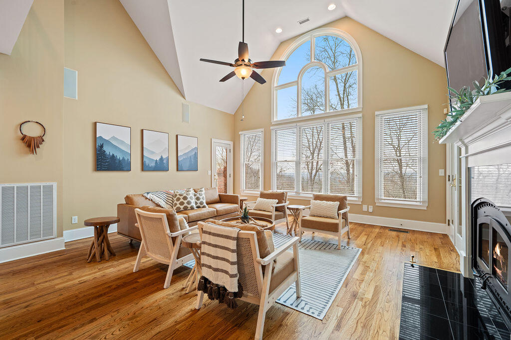 9954 Frost Ridge Drive Ooltewah, TN 37363 - Photo 14 of 102 9954FrostRidge-26