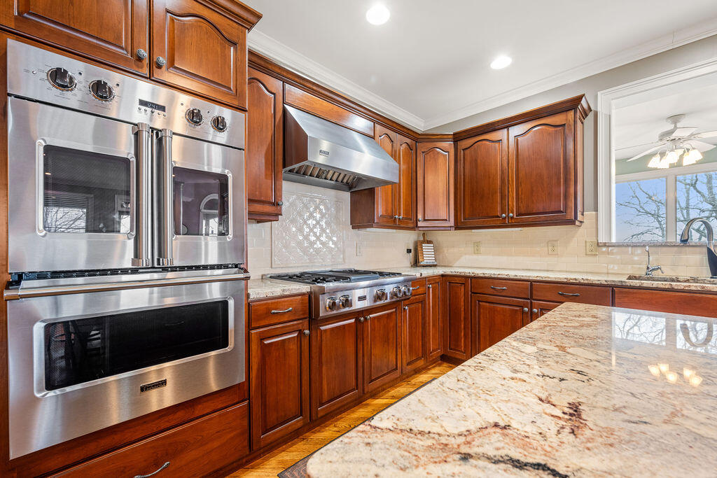 9954 Frost Ridge Drive Ooltewah, TN 37363 - Photo 20 of 102 9954FrostRidge-37