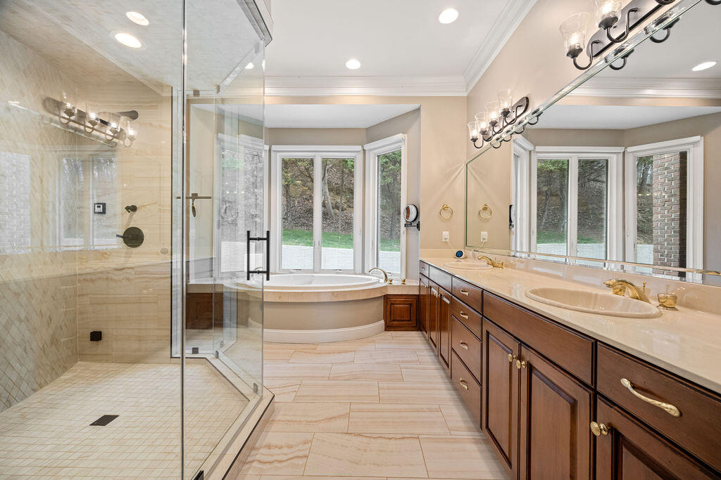 9954 Frost Ridge Drive Ooltewah, TN 37363 - Photo 45 of 102 9954FrostRidge-55