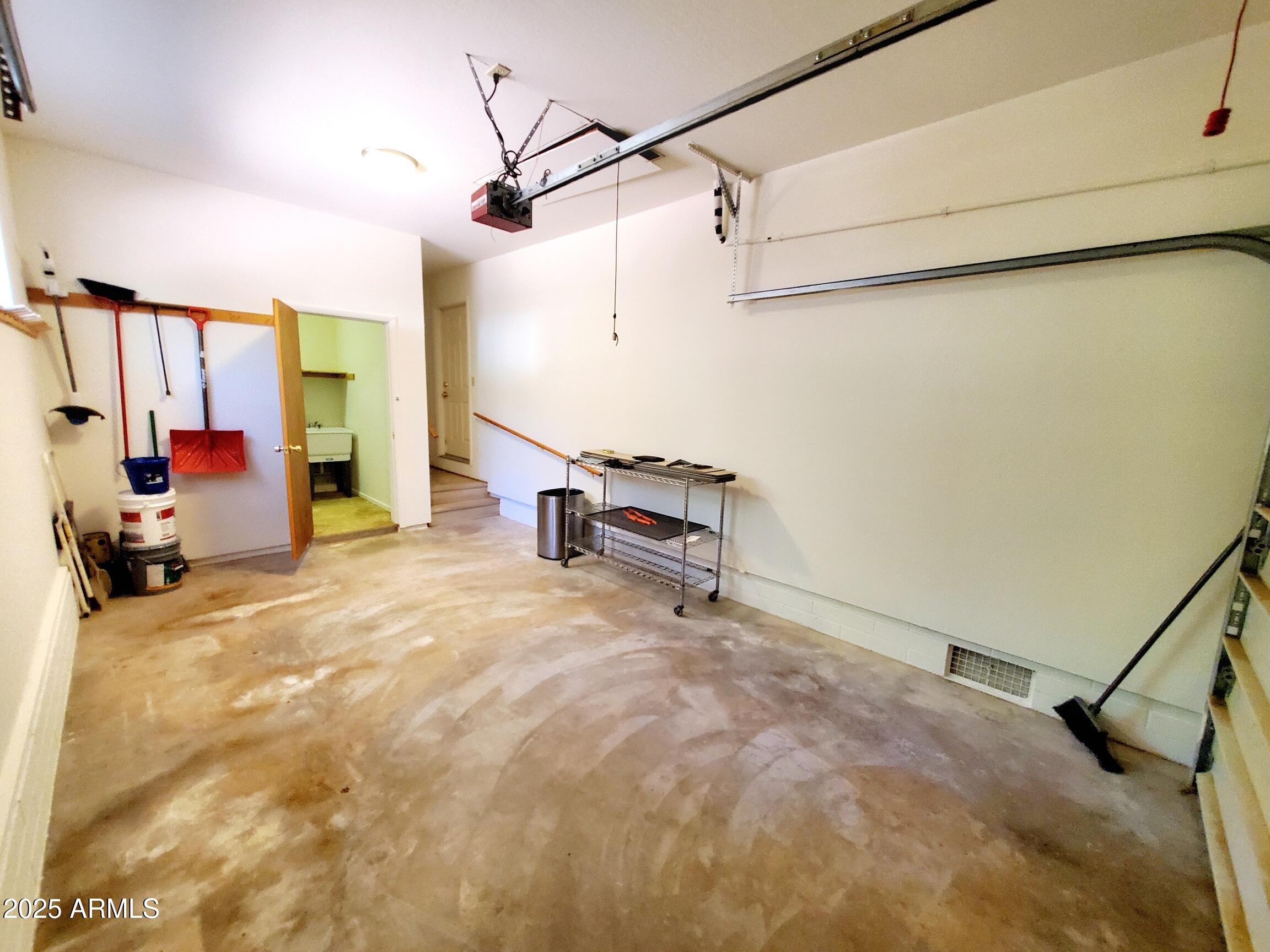 8449 Elk Road Pine, AZ 85544 - Photo 21 of 24 a view of a room with gym equipment