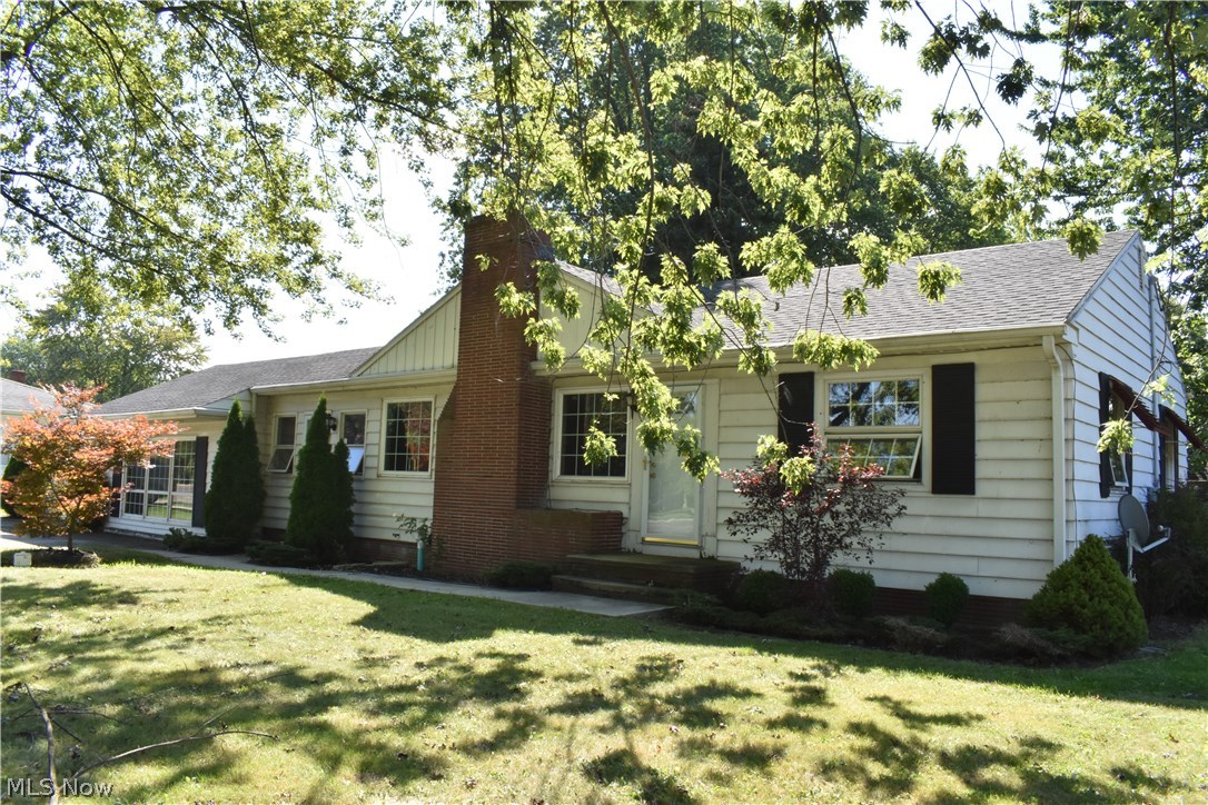 3012 Lake Road West Ashtabula, OH 44004 - Photo 6 of 35 Gallery Image 6