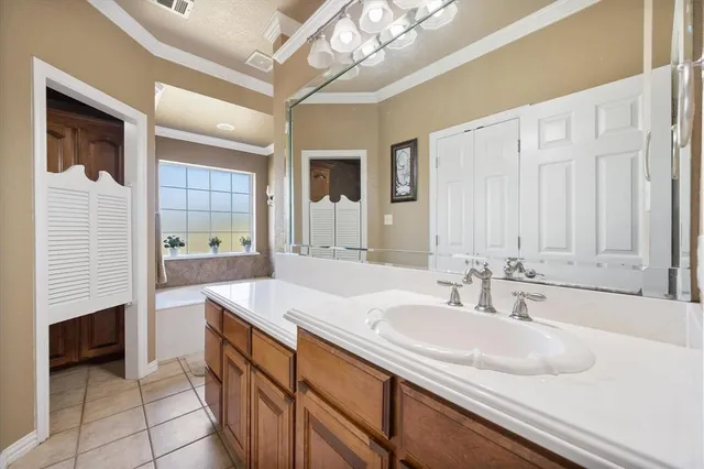 $659,900 | 3600 Doris Walker Trail, Burleson, TX 76028