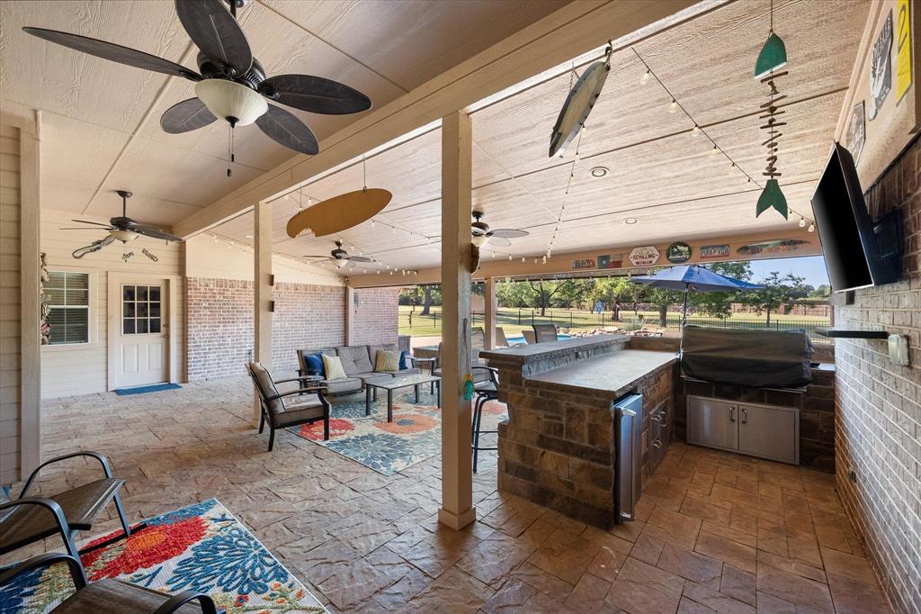 3600 Doris Walker Trail Burleson, TX 76028 - Photo 29 of 40 a living room with patio furniture