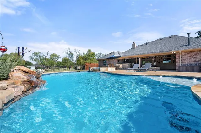 $659,900 | 3600 Doris Walker Trail, Burleson, TX 76028