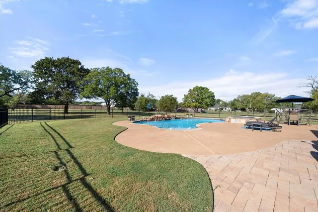 $659,900 | 3600 Doris Walker Trail, Burleson, TX 76028