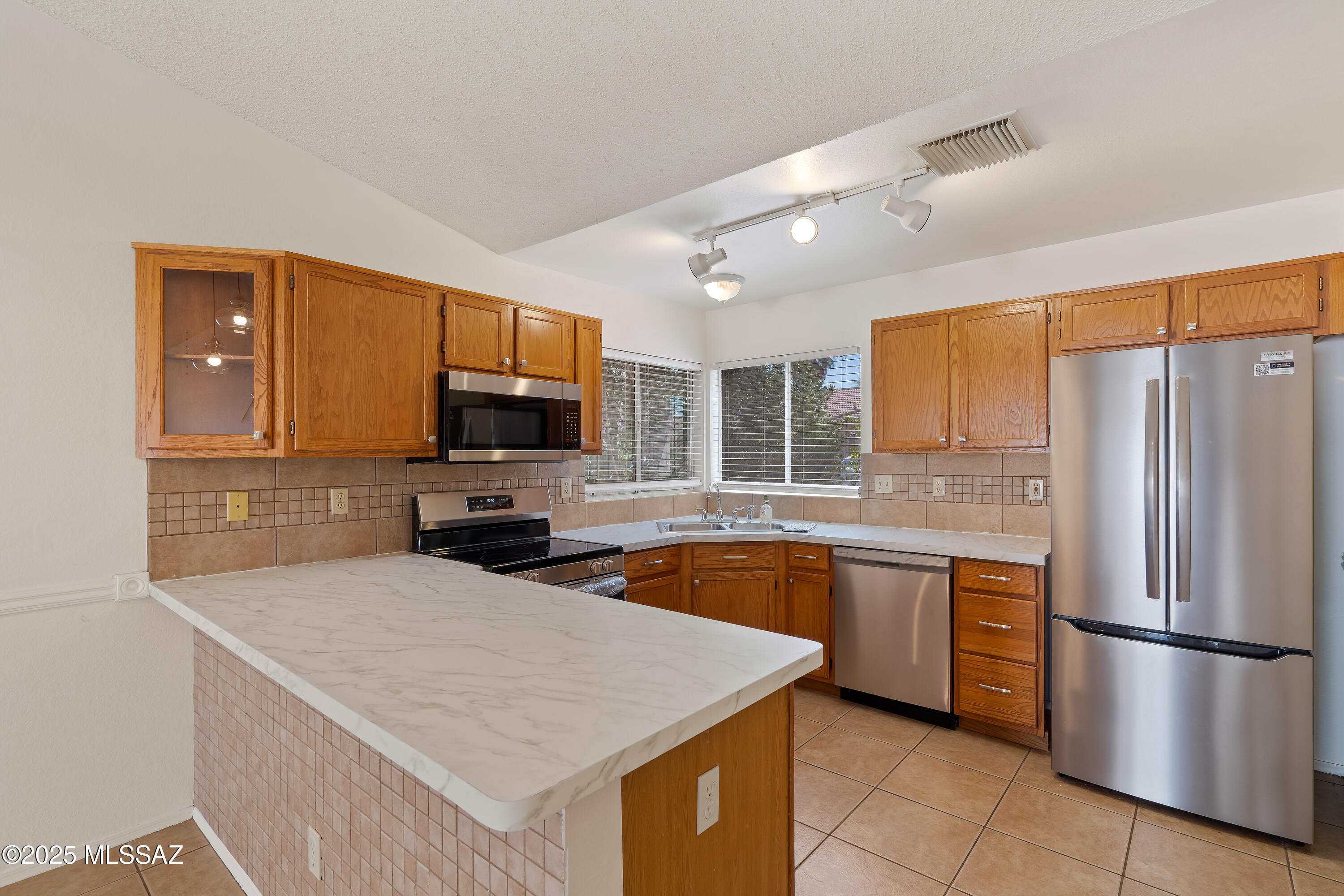 3564 West Sky Ridge Loop Tucson, AZ 85742 - Photo 11 of 50