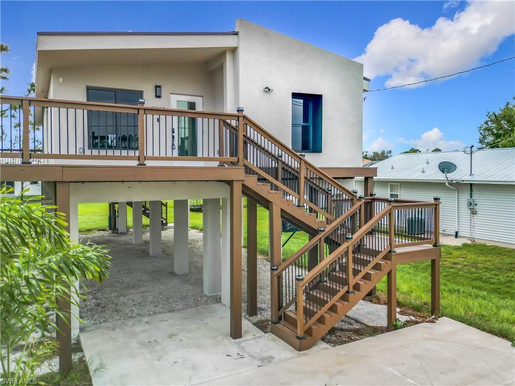 3710 10th Street Southwest Lehigh Acres, FL 33976 - Photo 2 of 30 a view of a balcony with an outdoor space