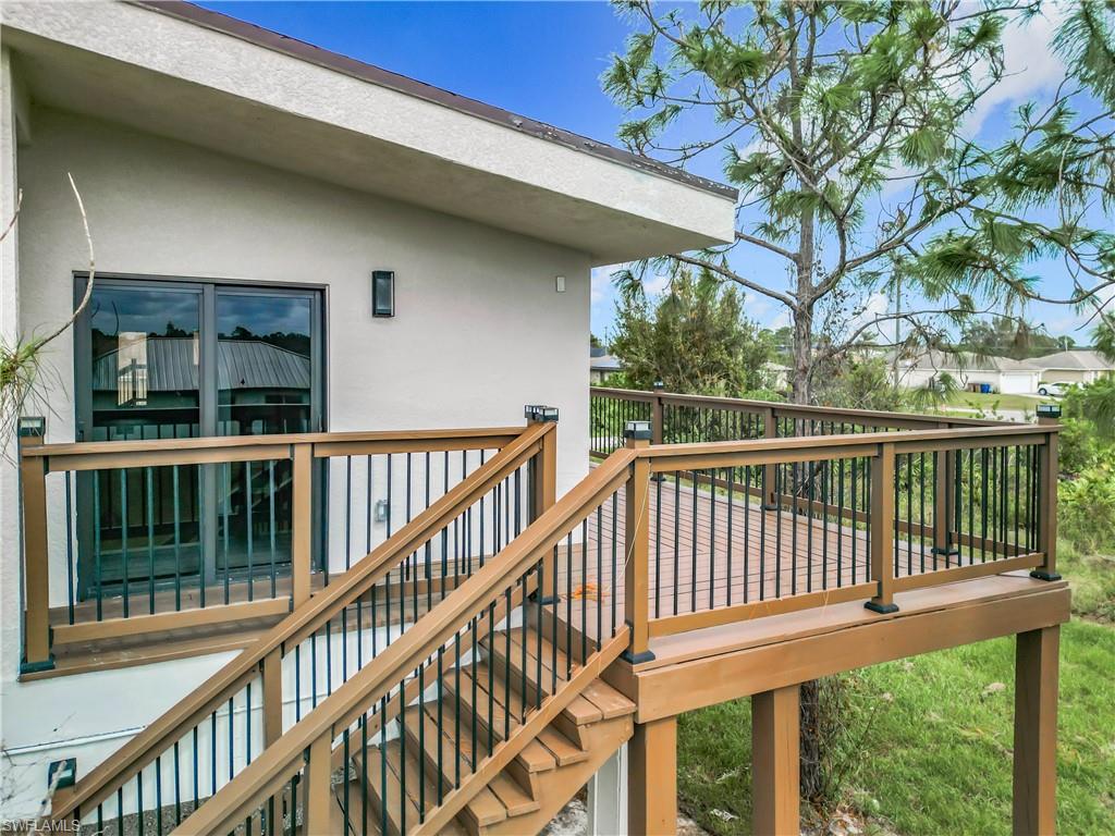 3710 10th Street Southwest Lehigh Acres, FL 33976 - Photo 29 of 30 a view of a roof deck