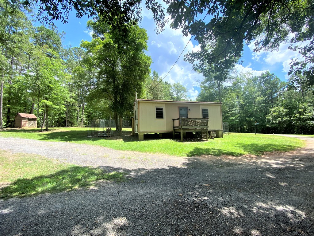 4011 Apple Orchard Road Clinton, SC 29325 - Photo 3 of 13 Gallery Image 3