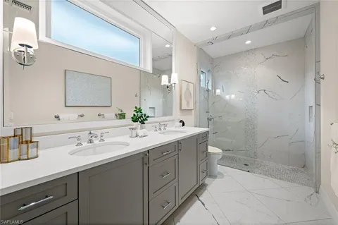$1,700,000 | 2499 10th Street North, Naples, FL 34103