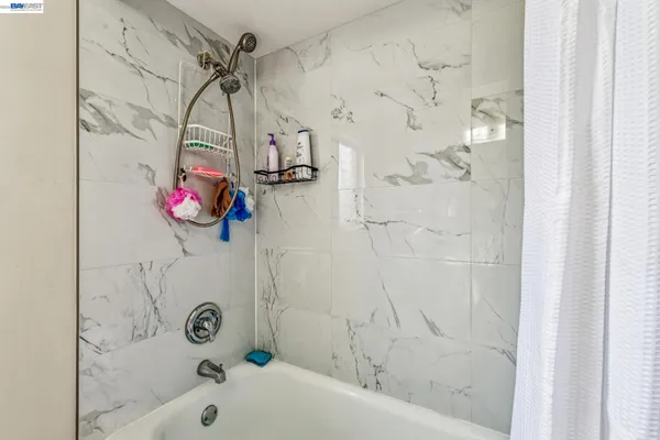 $1,550,000 | 2242 Santa Clara Avenue, Alameda, CA 94501
