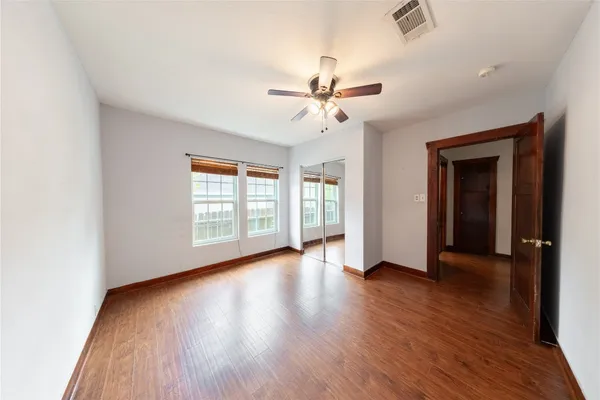 $2,100 | 1229 West 21st Street, Houston, TX 77008