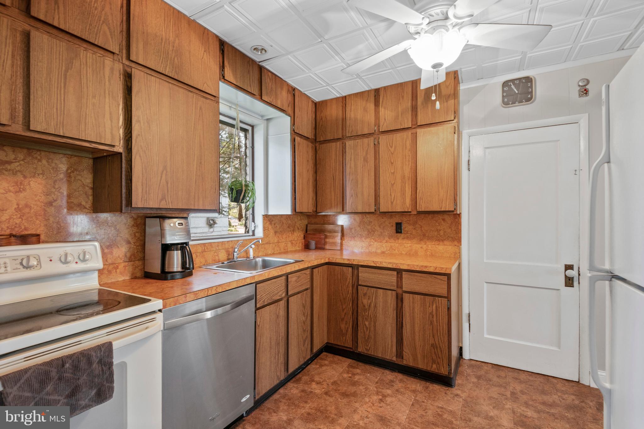 120 St Pauls Road Ardmore, PA 19003 - Photo 12 of 42 Kitchen