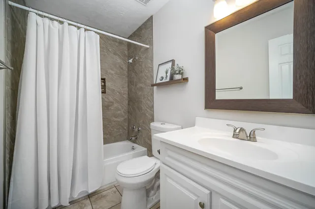 $2,200 | 79 Lyle Lane, Nashville, TN 37210