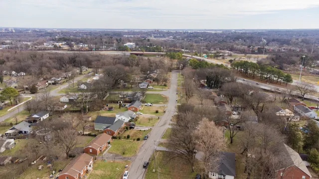 $2,200 | 79 Lyle Lane, Nashville, TN 37210