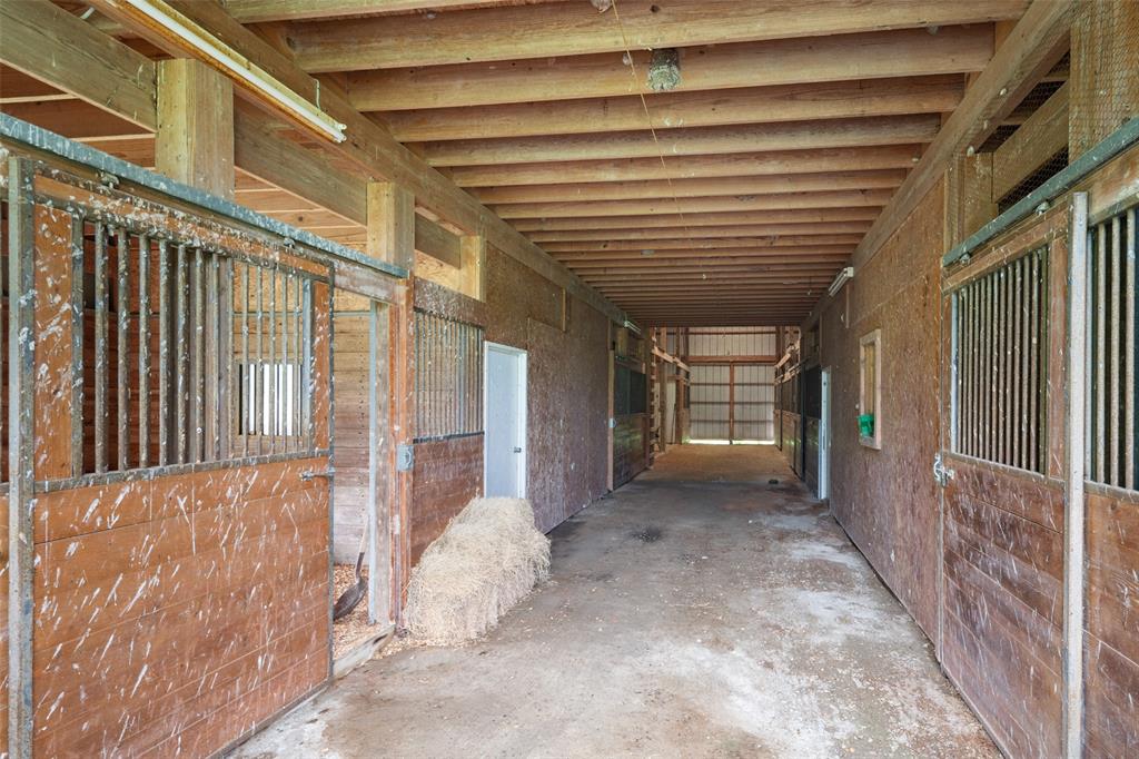 1251 Jim Cannon Road Van Alstyne, TX 75495 - Photo 23 of 31