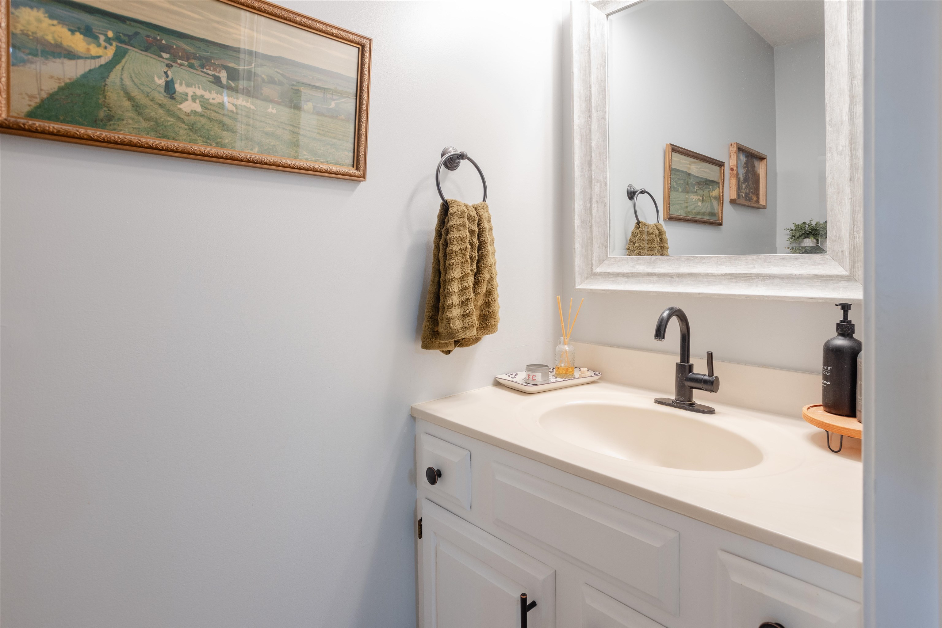 60 Brickyard Road, Unit 12 Essex, VT 05452 - Photo 4 of 31 Gallery Image 4