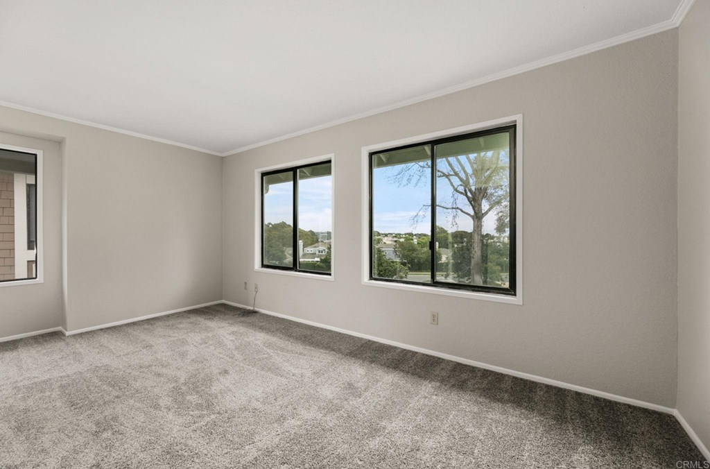 6989 Carnation Drive Carlsbad, CA 92011 - Photo 18 of 37