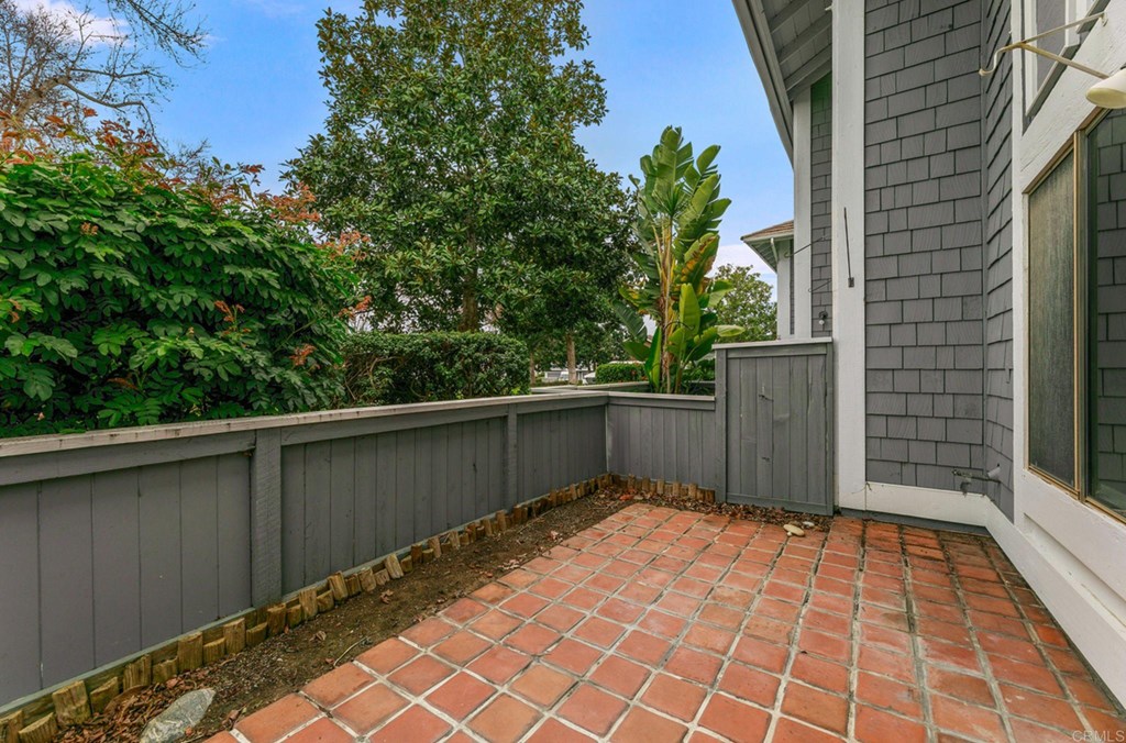 6989 Carnation Drive Carlsbad, CA 92011 - Photo 28 of 37