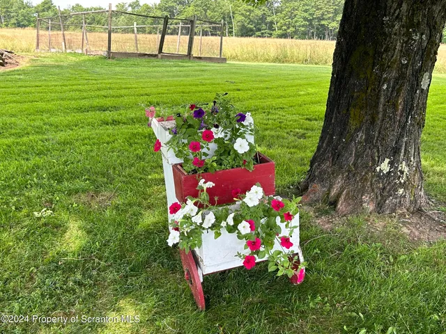 $440,000 | 520 State Rte 2010, Forest City, PA 18421