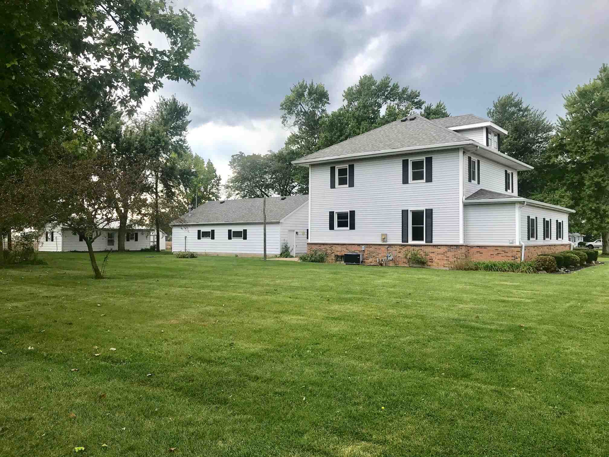 4503 Yoder Road Yoder, IN 46798 - Photo 2 of 30