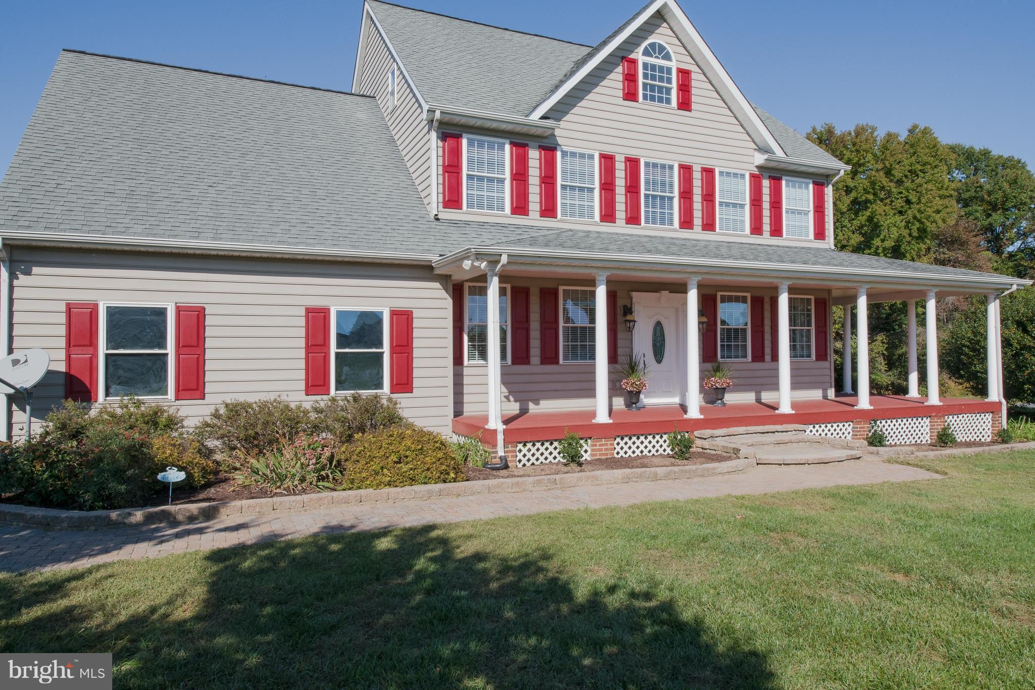 124 Chews Manor Road Stevensville, MD 21666 - Photo 3 of 30 Gorgeous Colonial with columned from porch