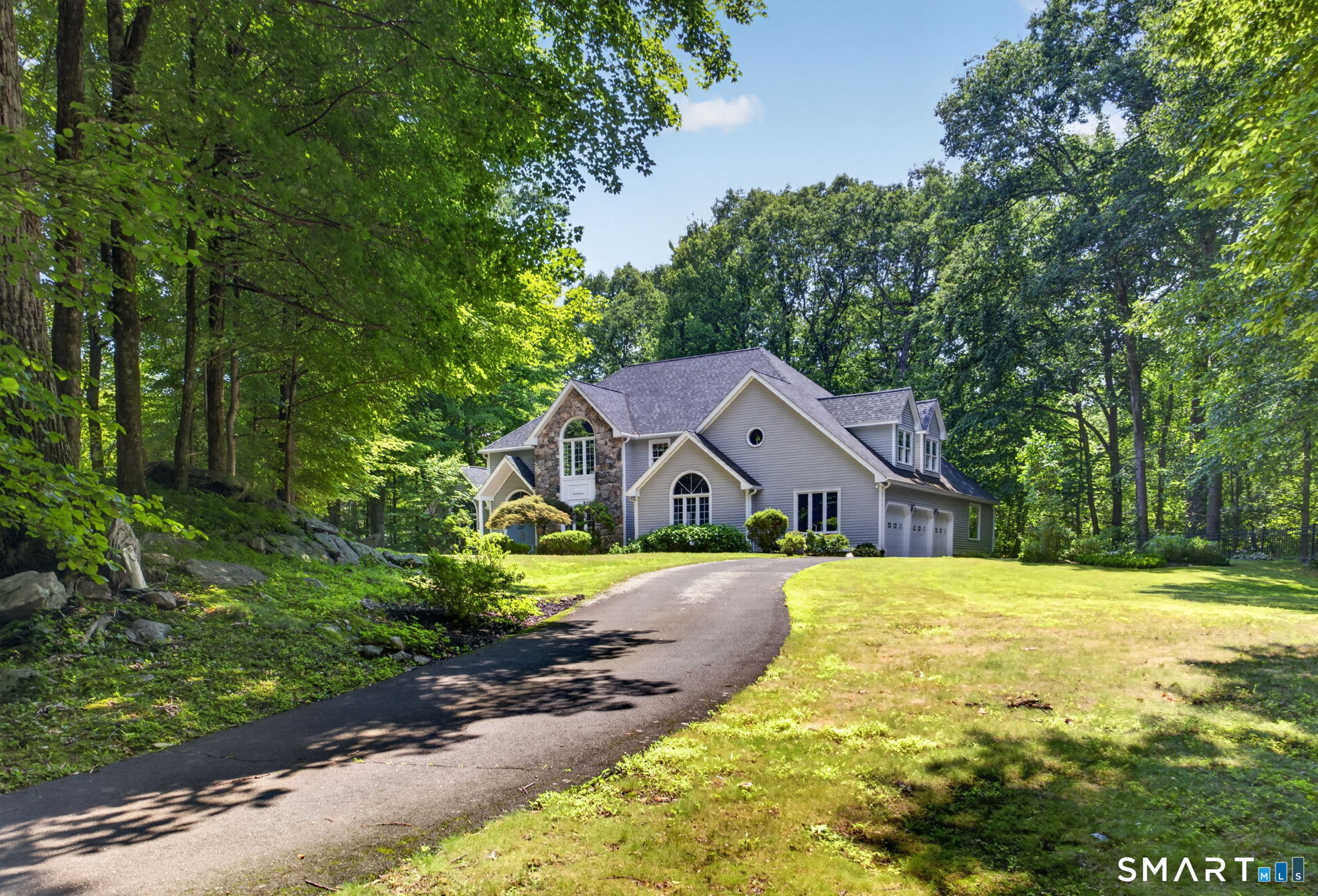 10 Old Purdy Station Road Newtown, CT 06470 - Photo 2 of 40