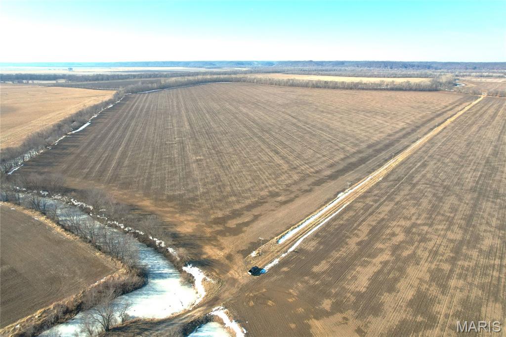 1 North Hillview-Eldred Road Hillview, IL 62050 - Photo 13 of 31