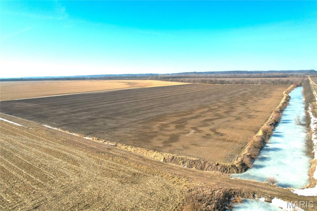 1 North Hillview-Eldred Road Hillview, IL 62050 - Photo 17 of 31