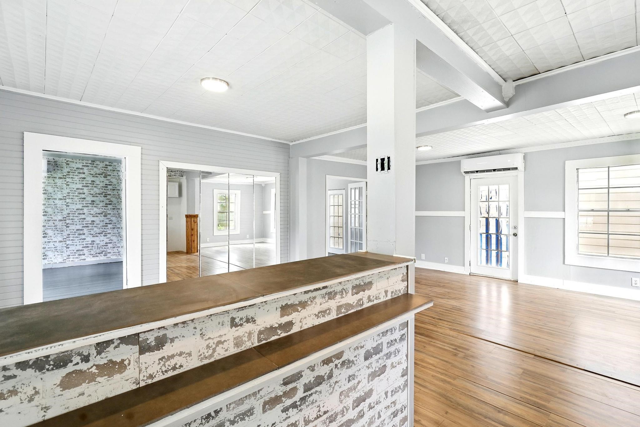 307 Shepard Lane Brenham, TX 77833 - Photo 7 of 47 a living room with hardwood floor