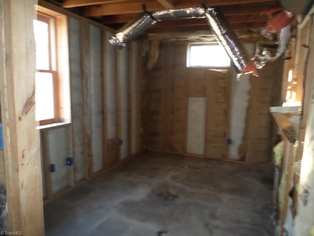 1208 Walshtown Road Boomer, NC 28606 - Photo 13 of 16 Gallery Image 13