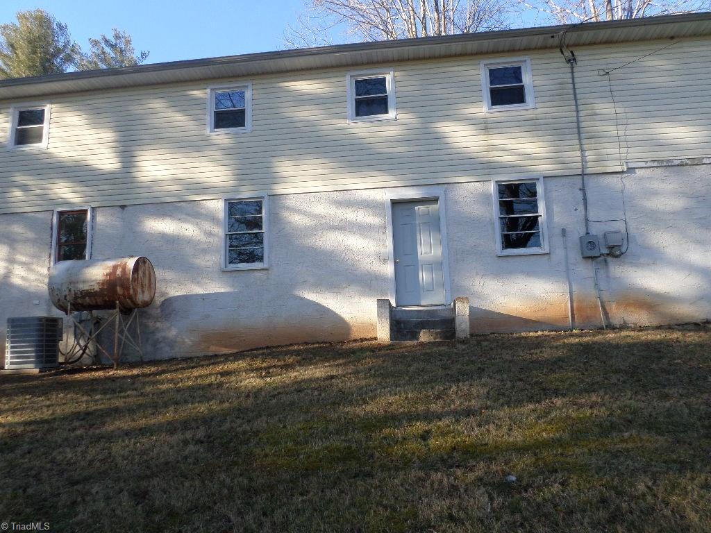 1208 Walshtown Road Boomer, NC 28606 - Photo 15 of 16 Gallery Image 15