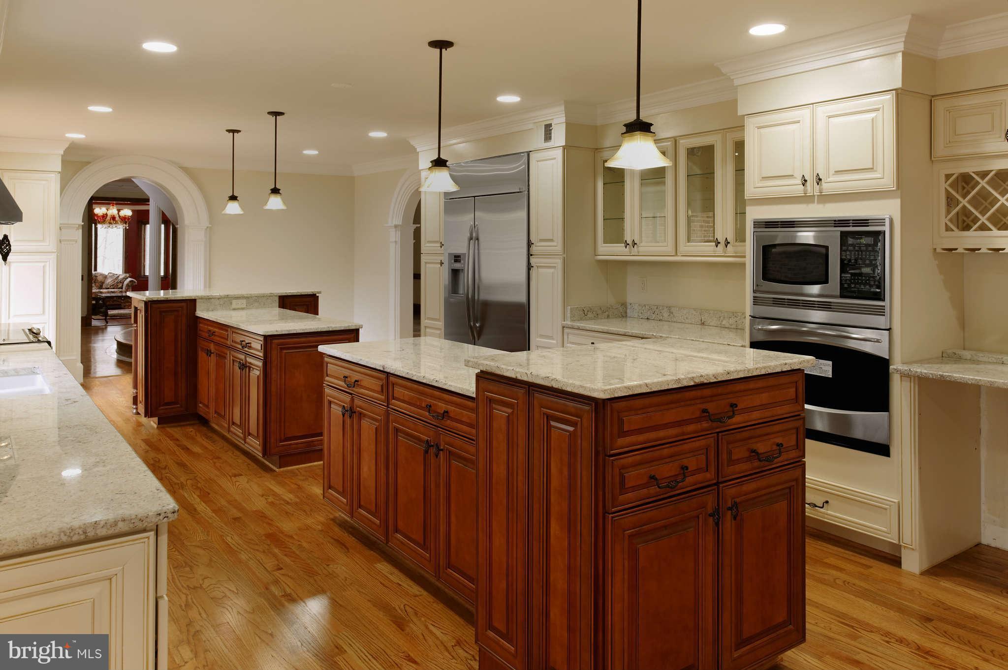 1012 Union Church Road McLean, VA 22102 - Photo 11 of 22 New Kitchen spans 33 feet