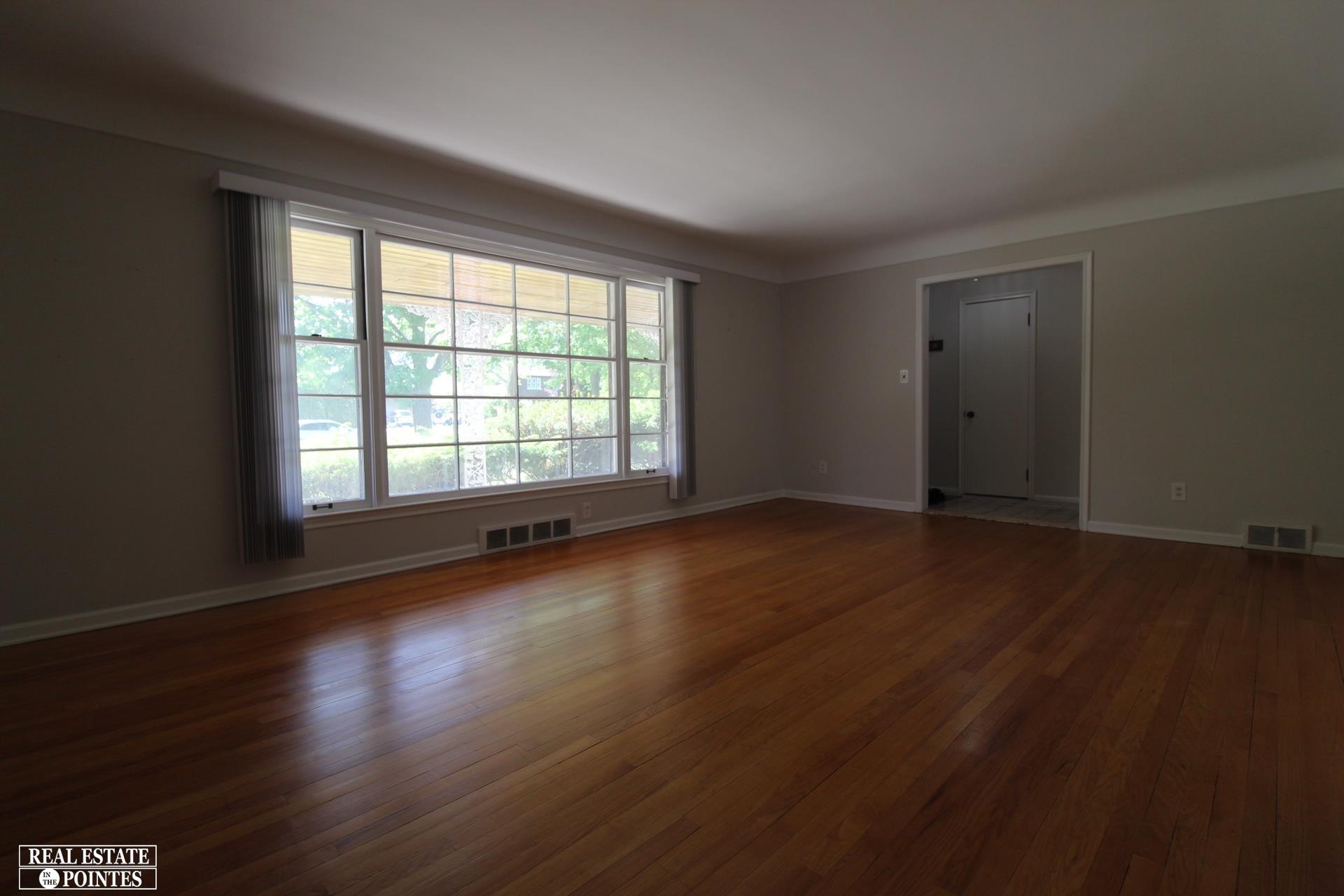 1320 Devonshire Road Grosse Pointe Park, MI 48230 - Photo 7 of 57