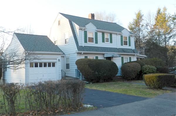 51 Duxbury Road Newton, MA 02459 - Photo 1 of 14 Gallery Image 1