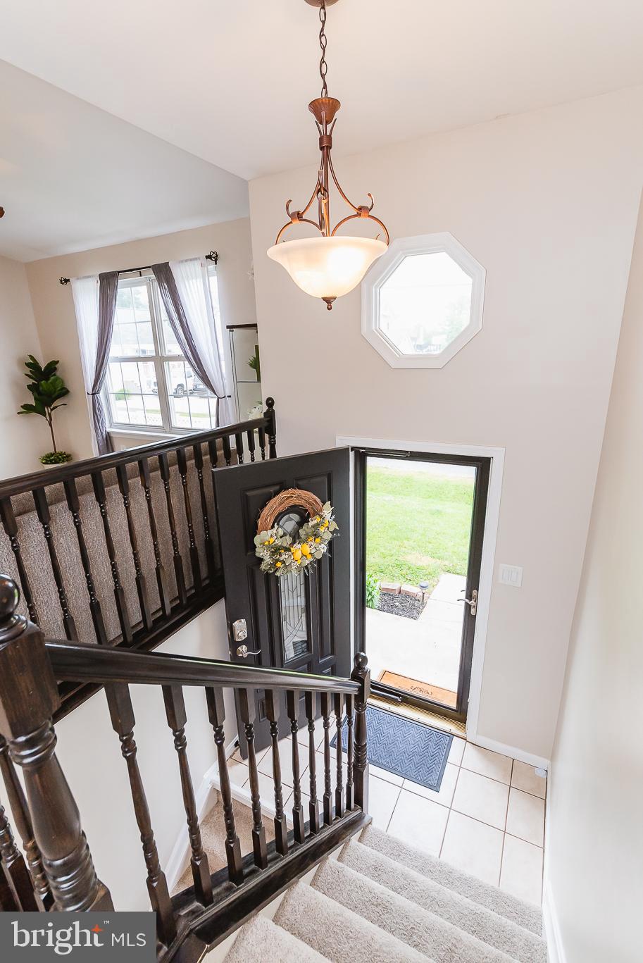 302 Liberty Road Baltimore, MD 21221 - Photo 4 of 51 Foyer