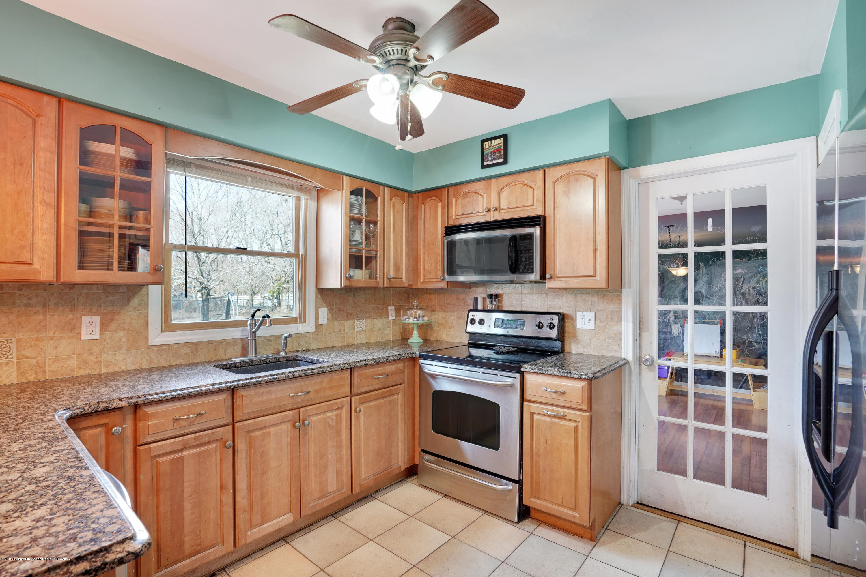 45 Driftway Road Howell, NJ 07731 - Photo 6 of 17 Kitchen 2