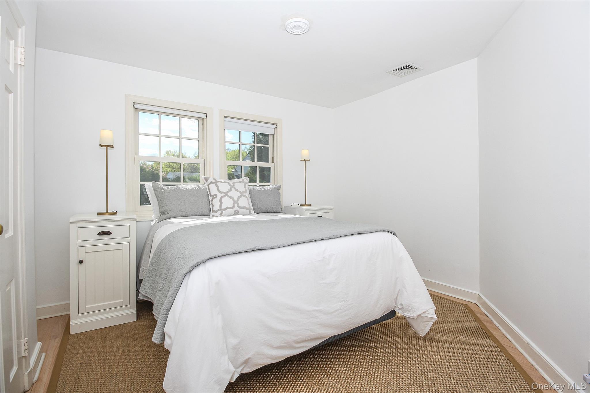 150 Kingsbury Road New Rochelle, NY 10804 - Photo 22 of 34