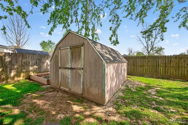 $315,000 | 1508 Danielle Drive, Lebanon, MO 65536