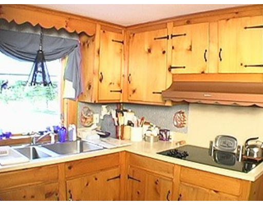 65 Whipple Road Tewksbury, MA 01876 - Photo 2 of 8 Gallery Image 2