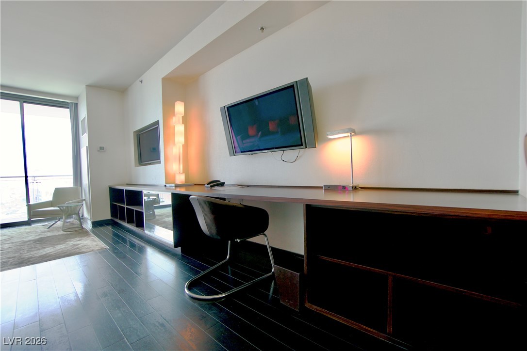 4381 West Flamingo Road, Unit 3616 Las Vegas, NV 89103 - Photo 15 of 28