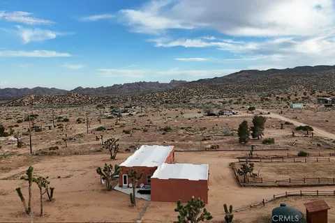$399,000 | 2995 Ox Yoke Pass, Pioneertown, CA 92268
