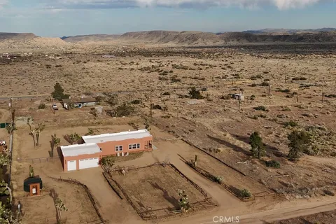 $399,000 | 2995 Ox Yoke Pass, Pioneertown, CA 92268