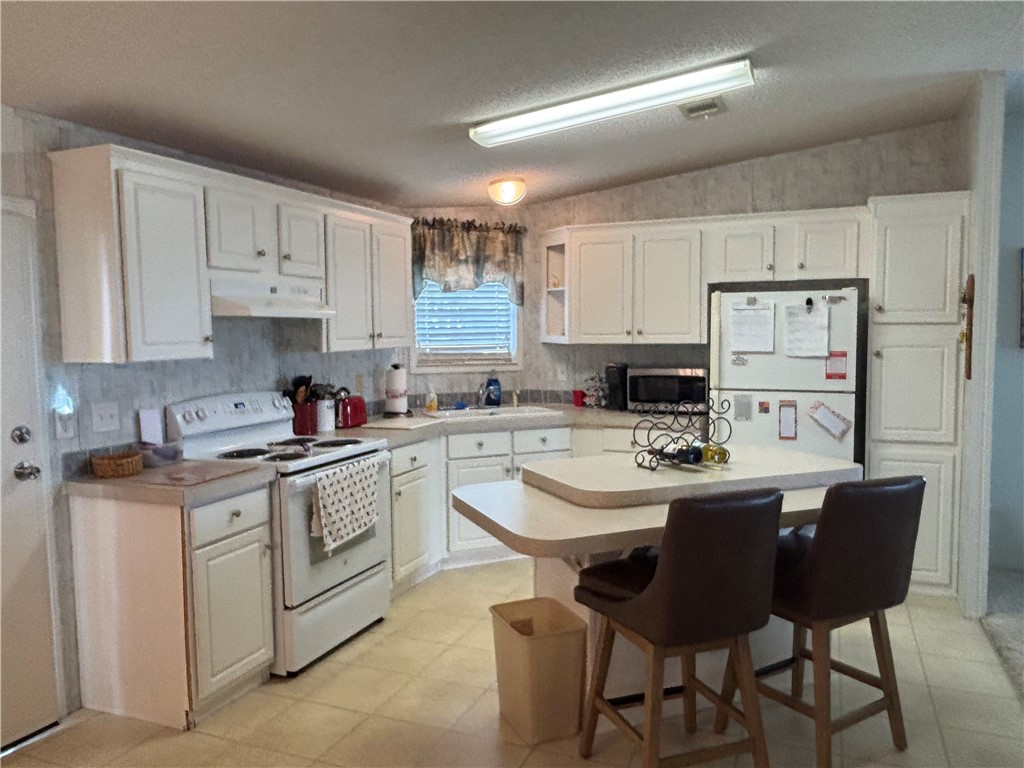 6129 97th Street Sebastian, FL 32958 - Photo 7 of 15
